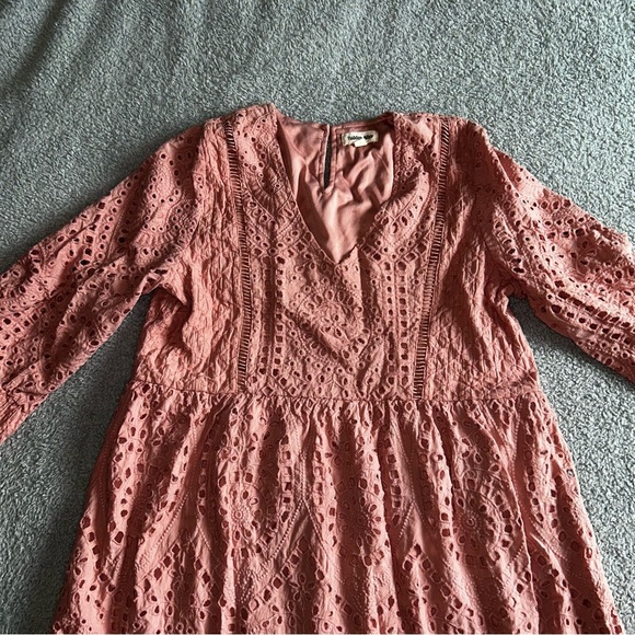 Chic Long Sleeve Lace Dress in Terracotta - Picture 2 of 6